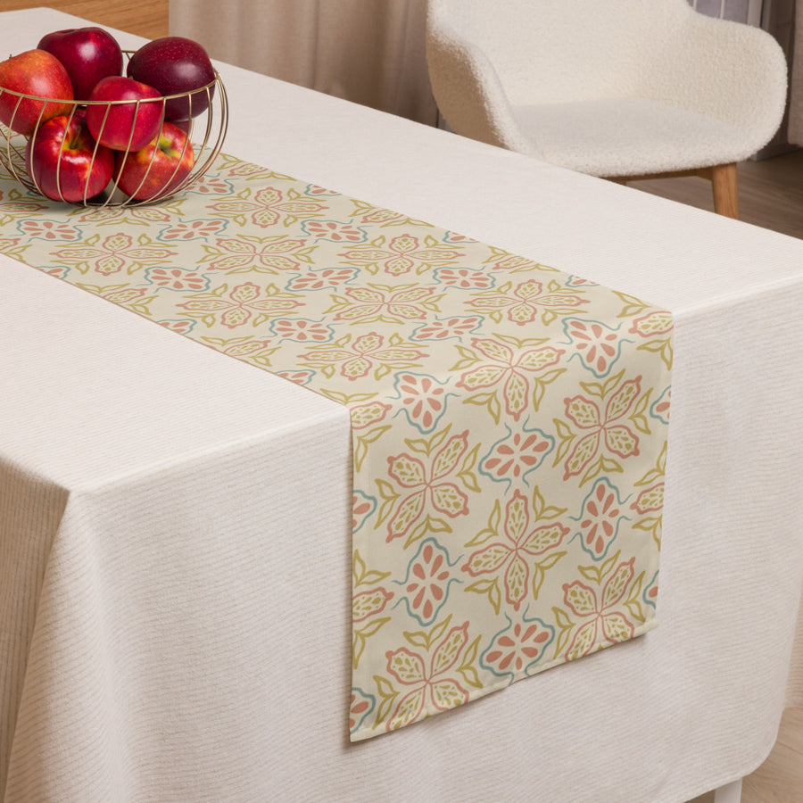 Picnik Tulip Table Runner mockup 1