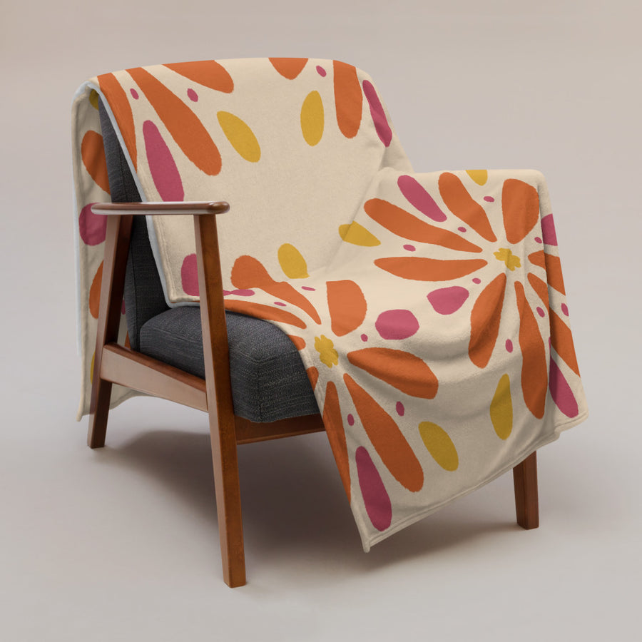 Sunburst Daisy Fleece Blanket mockup 1