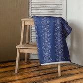 Leaf Damask