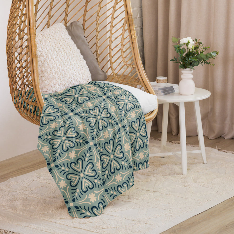 Heart Of The Souk Sherpa Blanket mockup 1