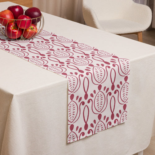 Alison Petal Throne Table Runner mockup 1 pattern preview